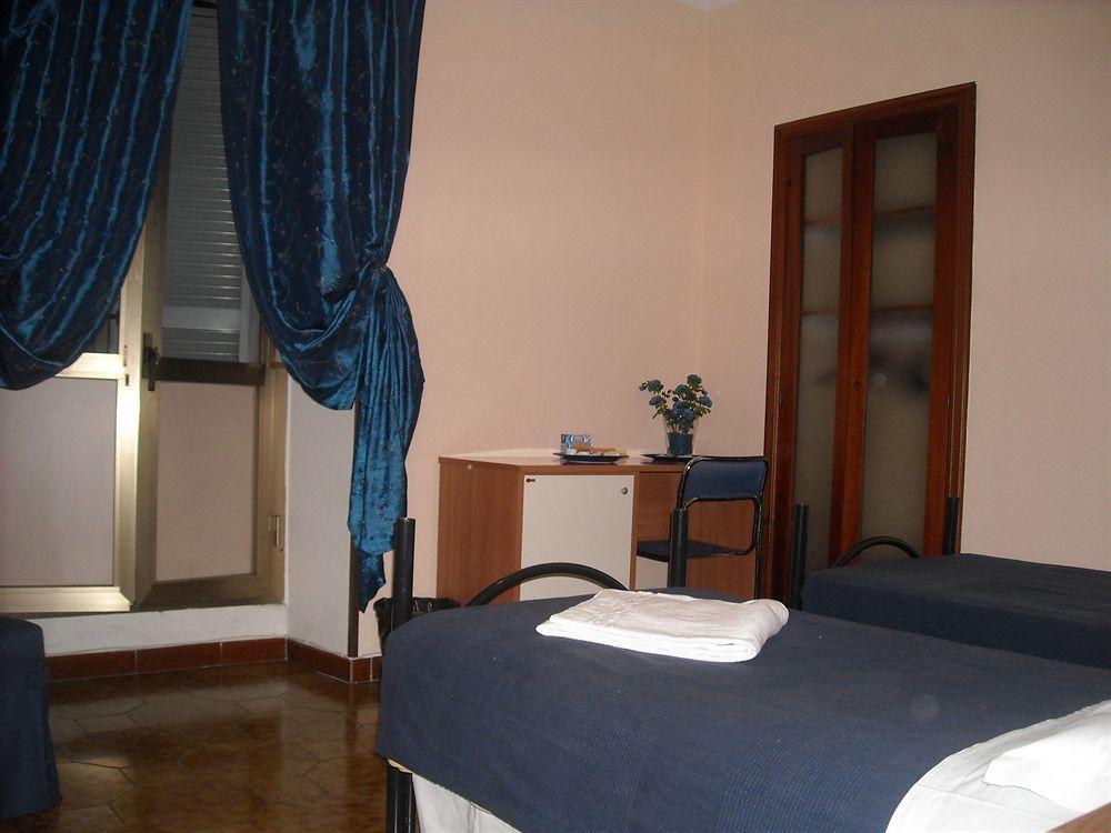 Casa de hóspedes Trani B&t 3*