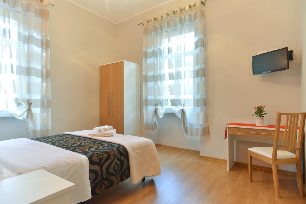 Casa de hóspedes Trani B&t 3*