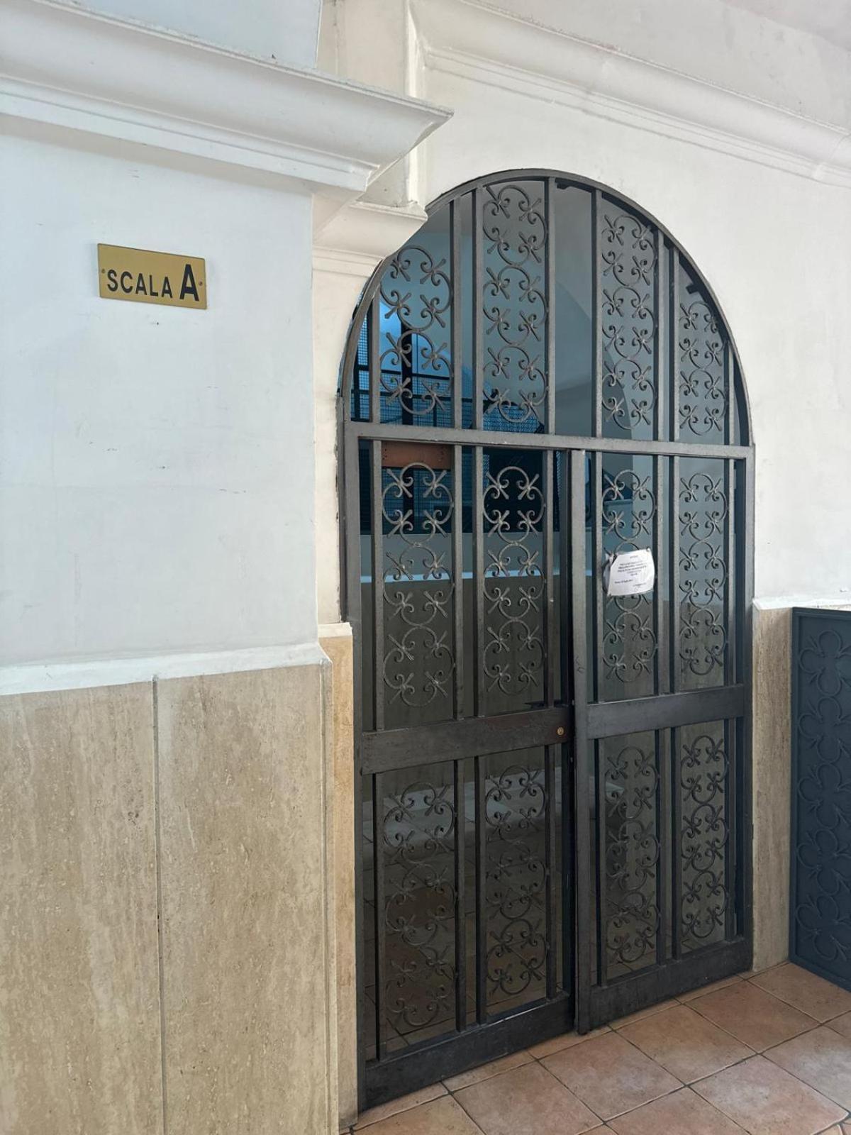 Trani B&t Guest house Rome