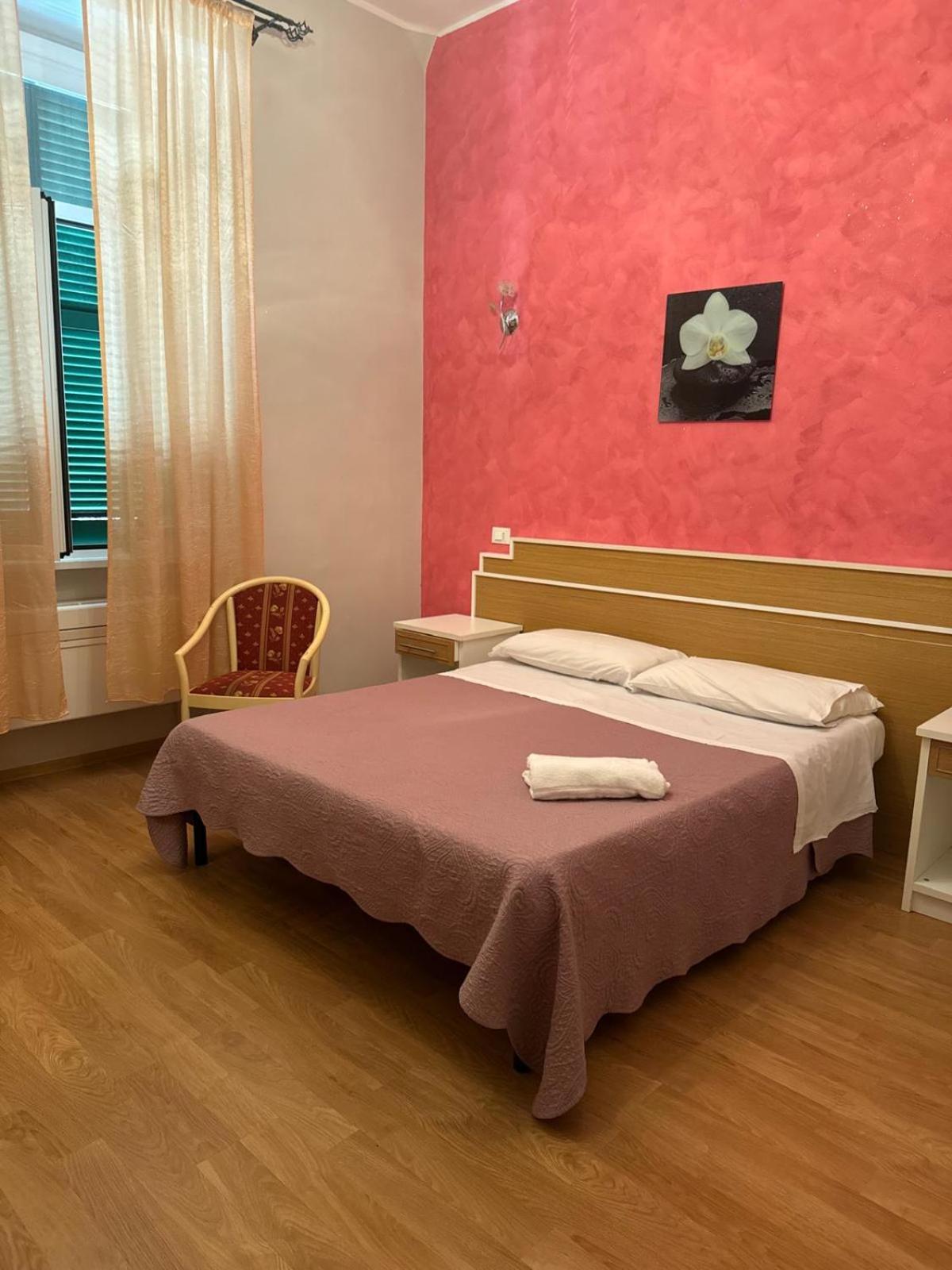 Trani B&t Pensión 3*